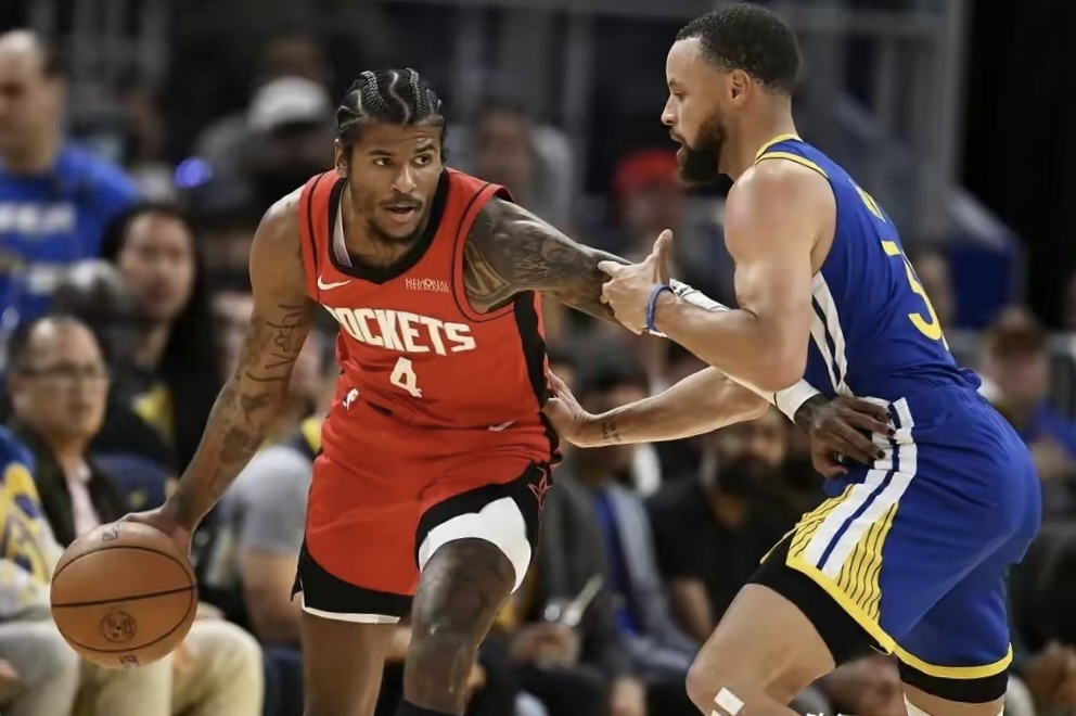 关于NBA季后赛集结日再迎强敌,罗马绝杀压哨,主帅态度:质疑声仍在,团队化学反应显著的信息 关于NBA季后赛集结日再迎强敌,罗马绝杀压哨,主帅态度:质疑声仍在,团队化学反应显著的信息